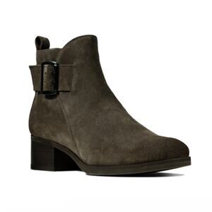 Clarks Womens 10 Mila Charm Suede Bootie in Taupe Gray Suede NEW